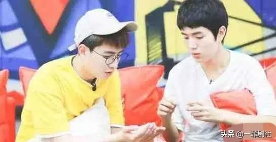 娱乐圈吃小瓜,吃瓜群众狂欢时刻