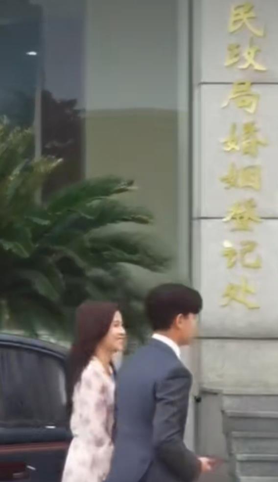 娱乐吃瓜酱民政局,民政局背后的那些事儿