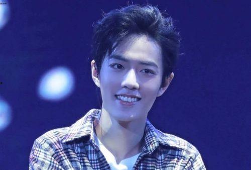 黄明昊娱乐圈吃瓜视频大全